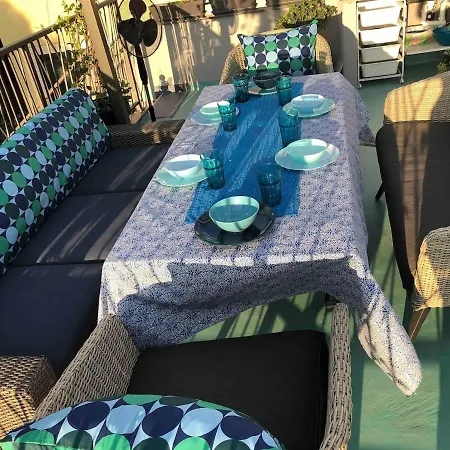 Boutique Triple House With Garden & Roof Terrace Vakantiehuis
